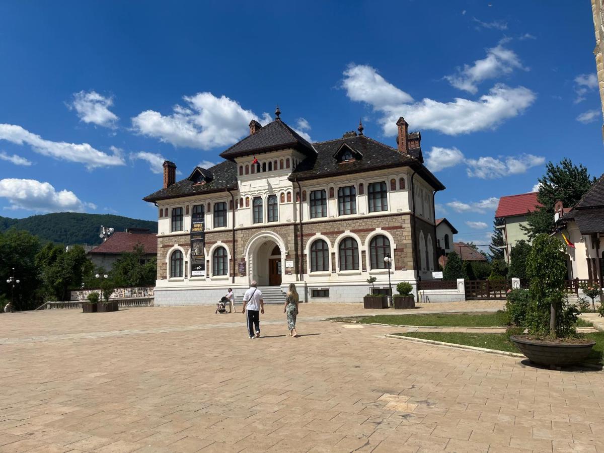 Cazare David Si Familia . Piatra Neamţ Exterior foto